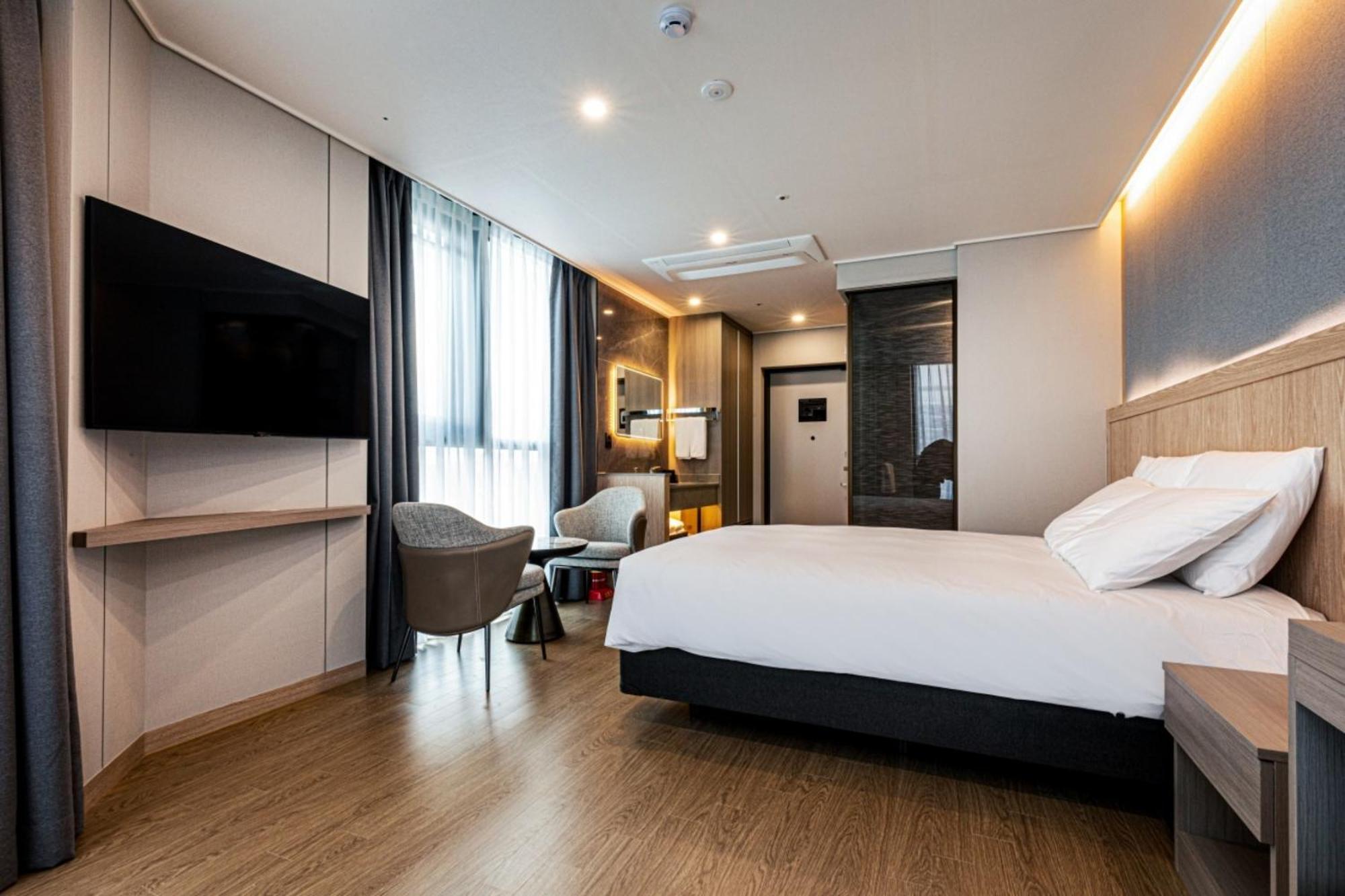 Jeju Bolton Hotel Exterior photo